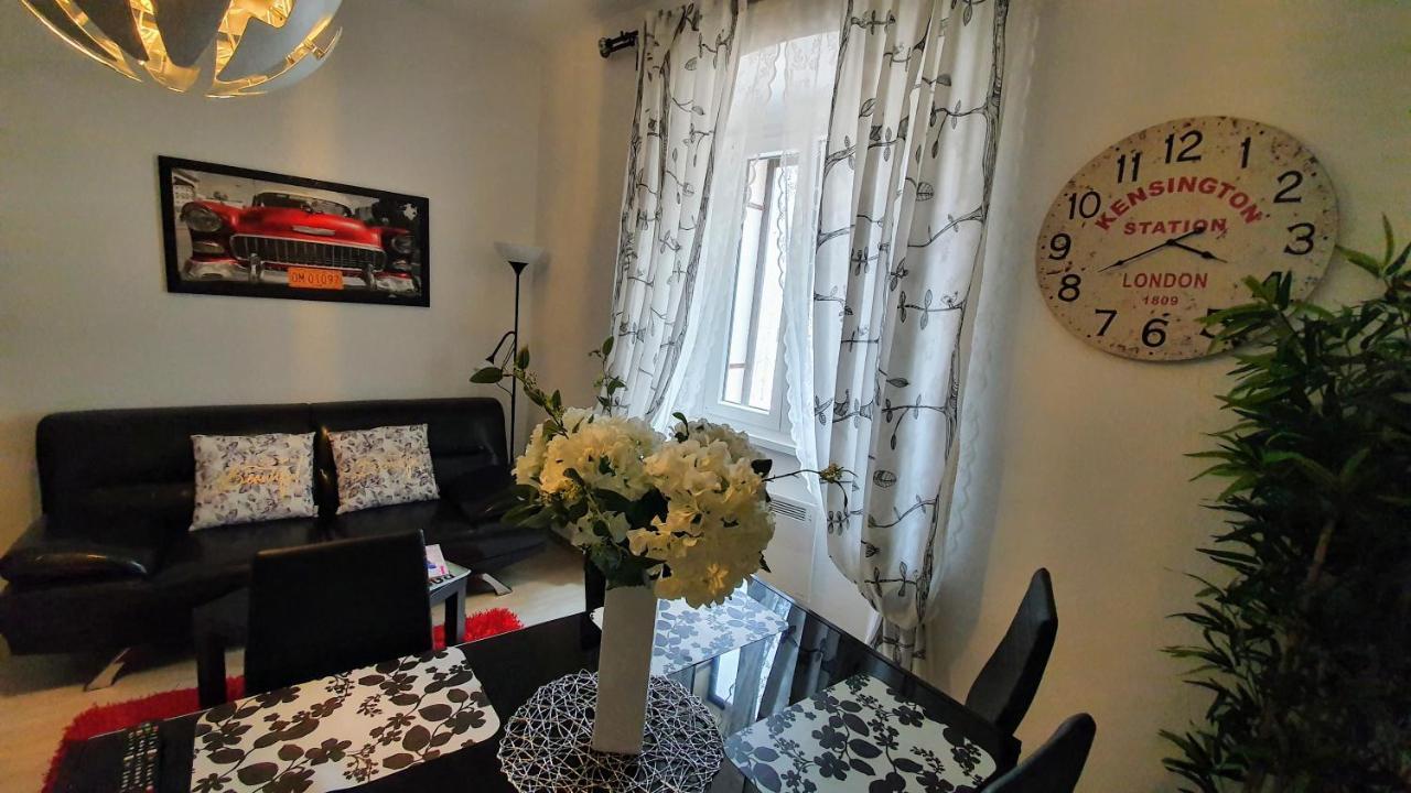 Apartments Paris Umag Luaran gambar